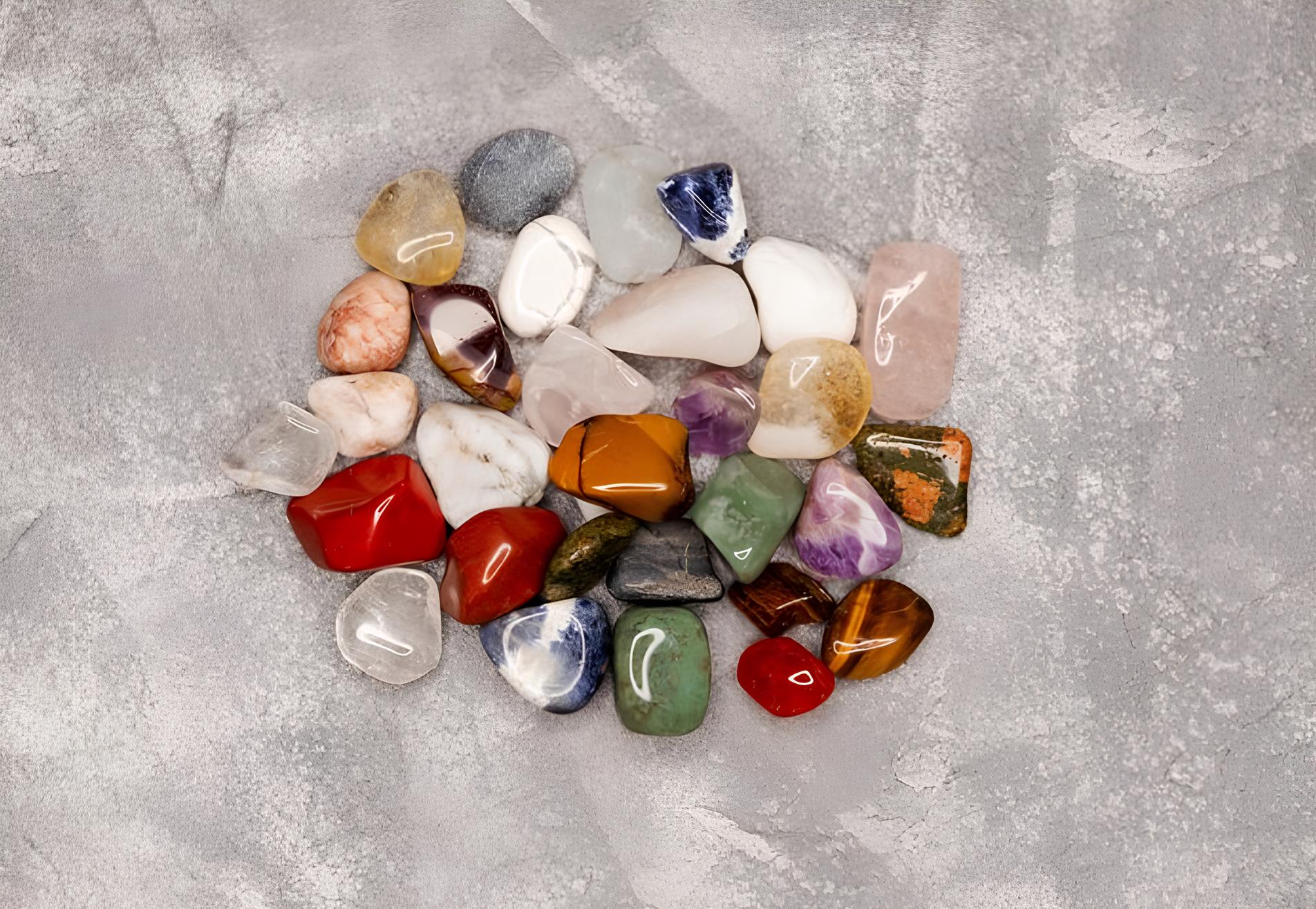 Compre Pedras Roladas no Tremembé e destaque seus acessórios com cores naturais